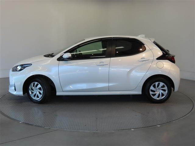 ヤリス Ｇ　メモリーナビ　バックカメラ　ミュージックプレイヤー接続可　衝突被害軽減システム　ＥＴＣ　スマートキー　キーレス（5枚目）