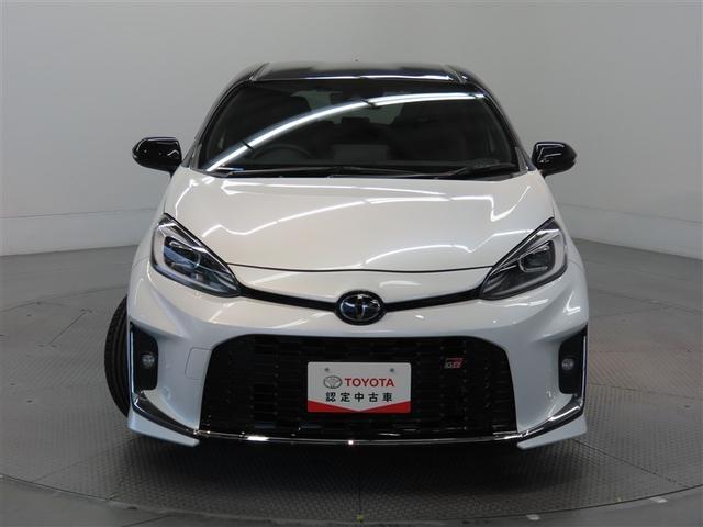 アクア ＧＲスポーツ　展示・試乗車　ハイブリッド　メモリーナビ　バックカメラ　ドラレコ　ミュージックプレイヤー接続可　衝突被害軽減システム　ＥＴＣ　スマートキー　ＬＥＤヘッドランプ　アイドリングストップ　キーレス（4枚目）