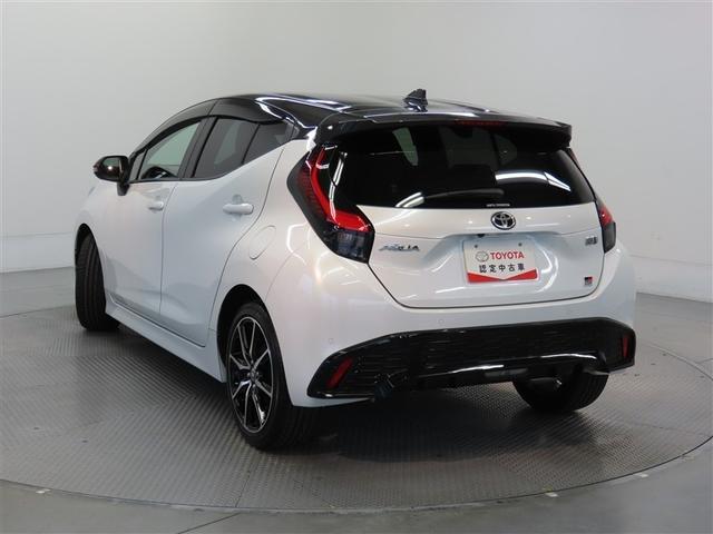 アクア ＧＲスポーツ　展示・試乗車　ハイブリッド　メモリーナビ　バックカメラ　ドラレコ　ミュージックプレイヤー接続可　衝突被害軽減システム　ＥＴＣ　スマートキー　ＬＥＤヘッドランプ　アイドリングストップ　キーレス（26枚目）