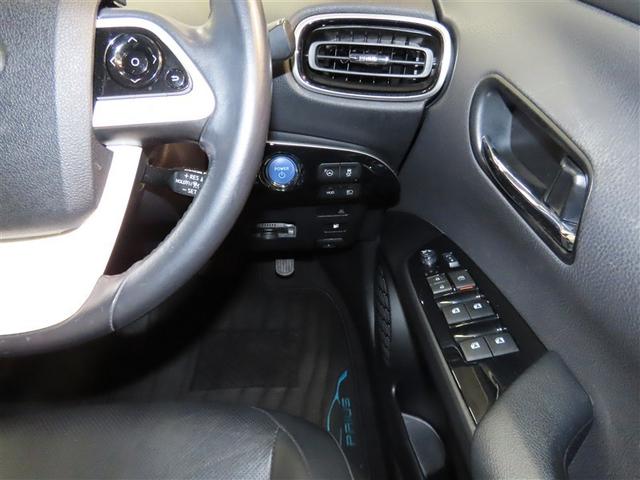 プリウス Ａプレミアム　革シート　ハイブリッド　ナビ＆ＴＶ　メモリーナビ　フルセグ　バックカメラ　ＤＶＤ再生　衝突被害軽減システム　ＥＴＣ　電動シート　スマートキー　ＬＥＤヘッドランプ　アイドリングストップ　キーレス　ＣＤ（16枚目）