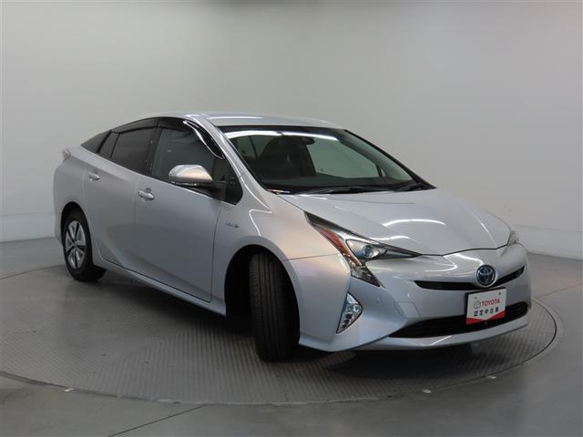 プリウス Ａプレミアム　革シート　ハイブリッド　ナビ＆ＴＶ　メモリーナビ　フルセグ　バックカメラ　ＤＶＤ再生　衝突被害軽減システム　ＥＴＣ　電動シート　スマートキー　ＬＥＤヘッドランプ　アイドリングストップ　キーレス　ＣＤ（23枚目）