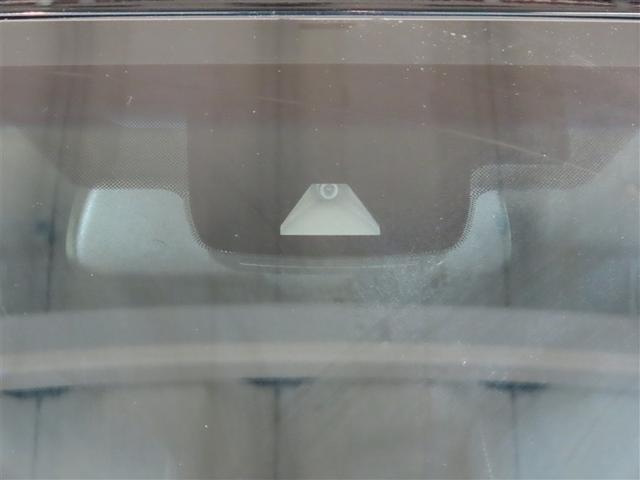 カムリ ＷＳ　ハイブリッド　ナビ＆ＴＶ　メモリーナビ　フルセグ　バックカメラ　ＤＶＤ再生　ミュージックプレイヤー接続可　衝突被害軽減システム　ＥＴＣ　電動シート　スマートキー　ＬＥＤヘッドランプ　キーレス　ＣＤ（2枚目）