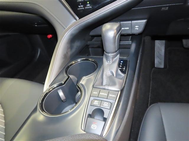 カムリ ＷＳ　ハイブリッド　ナビ＆ＴＶ　メモリーナビ　フルセグ　バックカメラ　ＤＶＤ再生　ミュージックプレイヤー接続可　衝突被害軽減システム　ＥＴＣ　電動シート　スマートキー　ＬＥＤヘッドランプ　キーレス　ＣＤ（9枚目）