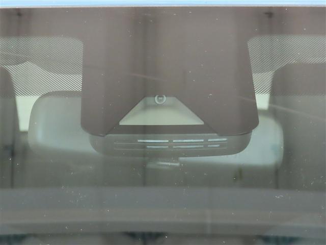 ヤリスクロス ハイブリッドＧ　ハイブリッド　メモリーナビ　バックカメラ　ミュージックプレイヤー接続可　衝突被害軽減システム　ＥＴＣ　スマートキー　ＬＥＤヘッドランプ　アイドリングストップ　オートクルーズコントロール　キーレス（2枚目）