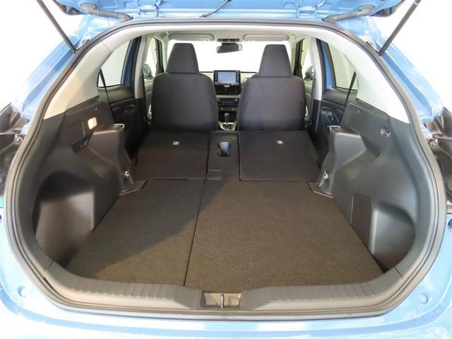 ヤリスクロス ハイブリッドＧ　ハイブリッド　メモリーナビ　バックカメラ　ミュージックプレイヤー接続可　衝突被害軽減システム　ＥＴＣ　スマートキー　ＬＥＤヘッドランプ　アイドリングストップ　オートクルーズコントロール　キーレス（9枚目）