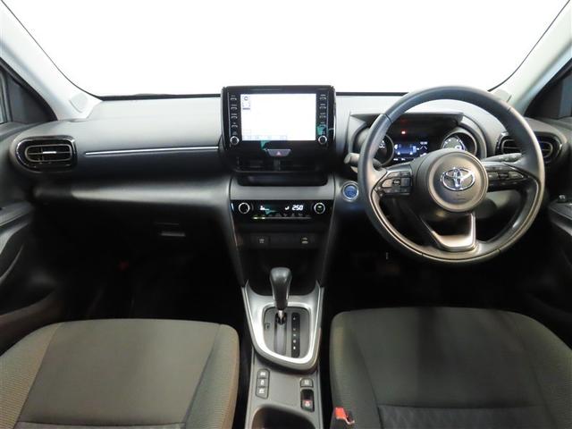 ヤリスクロス ハイブリッドＧ　ハイブリッド　メモリーナビ　バックカメラ　ミュージックプレイヤー接続可　衝突被害軽減システム　ＥＴＣ　スマートキー　ＬＥＤヘッドランプ　アイドリングストップ　オートクルーズコントロール　キーレス（12枚目）