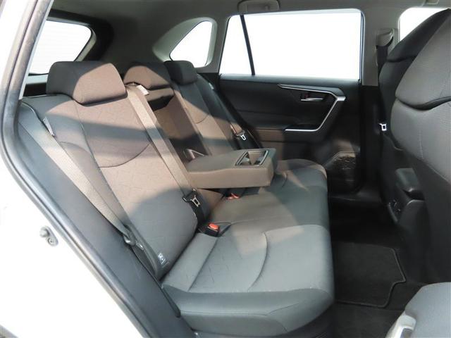 ＲＡＶ４ ハイブリッドＸ　ハイブリッド　メモリーナビ　バックカメラ　ミュージックプレイヤー接続可　衝突被害軽減システム　ＥＴＣ　スマートキー　ＬＥＤヘッドランプ　アイドリングストップ　オートクルーズコントロール　キーレス（11枚目）