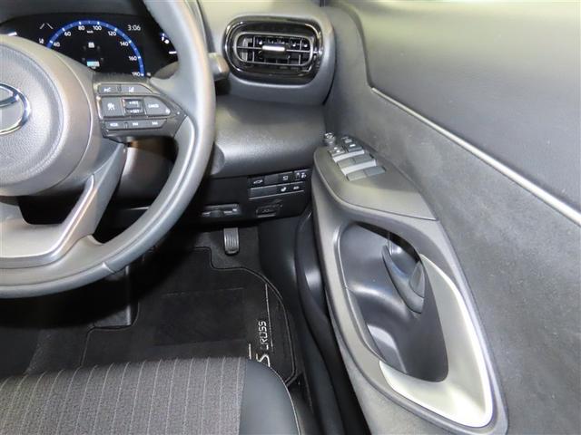 ヤリスクロス ハイブリッドＺ　ハイブリッド　メモリーナビ　バックカメラ　ミュージックプレイヤー接続可　衝突被害軽減システム　ＥＴＣ　電動シート　スマートキー　ＬＥＤヘッドランプ　アイドリングストップ　オートクルーズコントロール（16枚目）