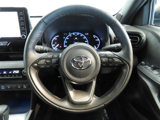 ヤリスクロス ハイブリッドＺ　ハイブリッド　メモリーナビ　バックカメラ　ミュージックプレイヤー接続可　衝突被害軽減システム　ＥＴＣ　電動シート　スマートキー　ＬＥＤヘッドランプ　アイドリングストップ　オートクルーズコントロール（33枚目）