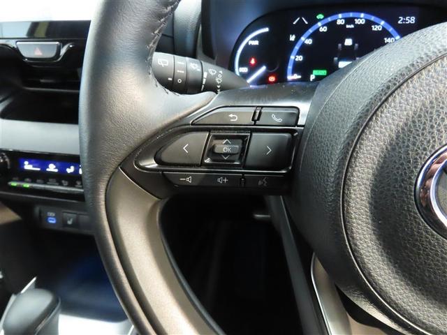 ヤリスクロス ハイブリッドＺ　ハイブリッド　メモリーナビ　バックカメラ　ミュージックプレイヤー接続可　衝突被害軽減システム　ＥＴＣ　電動シート　スマートキー　ＬＥＤヘッドランプ　アイドリングストップ　オートクルーズコントロール（34枚目）