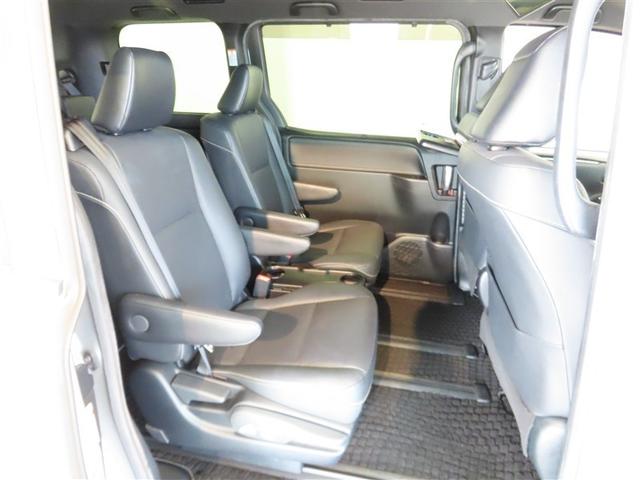 エスクァイア Gi ナビ&TV メモリーナビ フルセグ 後席モニター バックカメラ DVD再生 衝突被害軽減システム ETC 3列シート スマートキー LEDヘッドランプ 乗車定員7人 アイドリングストップ キーレス(11枚目)