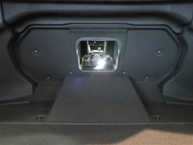 クラウンクロスオーバー Ｇアドバンスド　４ＷＤ　ハイブリッド　フルセグ　バックカメラ　ドラレコ　ミュージックプレイヤー接続可　衝突被害軽減システム　ＥＴＣ　電動シート　スマートキー　ＬＥＤヘッドランプ　アイドリングストップ　キーレス（27枚目）