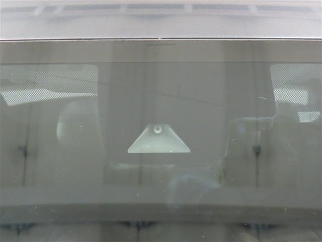 ���̃J�����őO���̏�Q�������m���ĂԂ���Ȃ����T�|�[�g���܂�