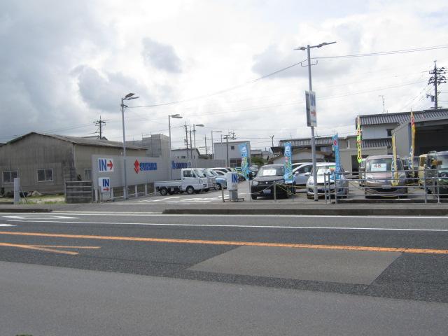 スズキ中古車の新しい買い方！スズキ「かえるプラン」もございます。詳しくはスタッフまでお問い合わせくださいませ。