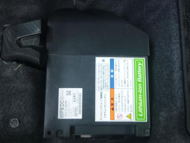 ソリオ ＨＹＢＲＩＤ　ＭＺ　オートライト　Ｂｌｕｅｔｏｏｔｈ　スライドドア　純正ナビ　プッシュスタート　シートヒーター　オートエアコン　スズキセーフティーサポート　衝突被害軽減システム　横滑り防止機能　衝突安全ボディ（44枚目）