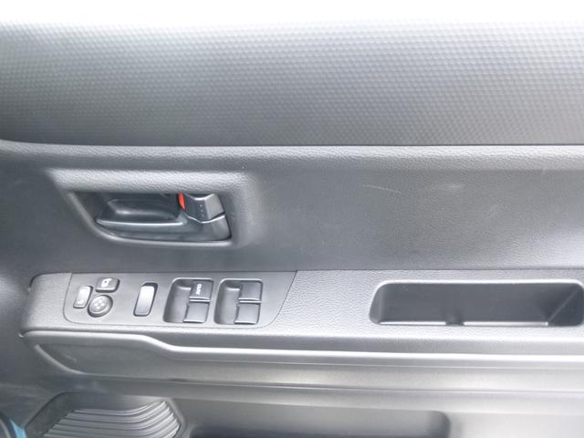 ハスラー ＨＹＢＲＩＤ　Ｇ　３型　オートライト　プッシュスタート　シートヒーター　スズキセーフティーサポート　アイドリングストップ　横滑り防止機能　衝突安全ボディ　盗難防止システム（12枚目）