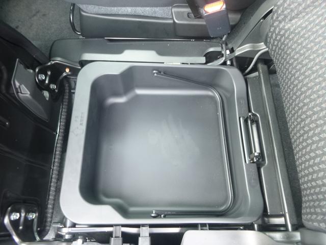 ハスラー ＨＹＢＲＩＤ　Ｇ　３型　オートライト　プッシュスタート　シートヒーター　スズキセーフティーサポート　アイドリングストップ　横滑り防止機能　衝突安全ボディ　盗難防止システム（41枚目）