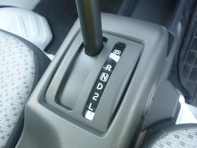 キャリイトラック ＫＣエアコン・パワステ　７型　オートライト　禁煙車　スズキセーフティーサポート　ワンオーナー　４ＷＤ　衝突被害軽減システム　横滑り防止機能　衝突安全ボディ　盗難防止システム（19枚目）