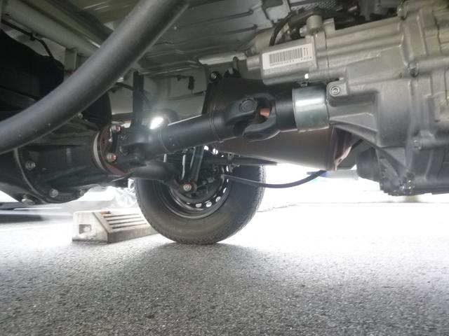 キャリイトラック ＫＣエアコン・パワステ　７型　オートライト　禁煙車　スズキセーフティーサポート　ワンオーナー　４ＷＤ　衝突被害軽減システム　横滑り防止機能　衝突安全ボディ　盗難防止システム（42枚目）