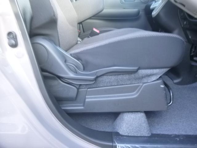 ワゴンＲスマイル ＨＹＢＲＩＤ　Ｓ　４ＷＤ　衝突軽減ブレーキ　オートライト　スライドドア　プッシュスタート　シートヒーター　オートエアコン　禁煙車　スズキセーフティーサポート　衝突被害軽減システム　アイドリングストップ　横滑り防止機能　４ＷＤ（28枚目）