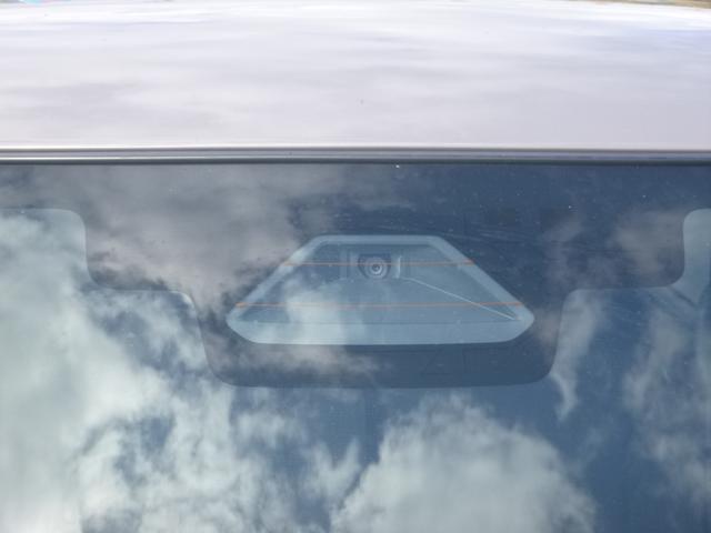 ワゴンＲスマイル ＨＹＢＲＩＤ　Ｓ　３型　オートライト　スライドドア　Ｂｌｕｅｔｏｏｔｈ　純正ナビ　プッシュスタート　シートヒーター　オートエアコン　スズキセーフティーサポート　４ＷＤ　衝突被害軽減システム　横滑り防止機能　衝突安全ボディ（8枚目）