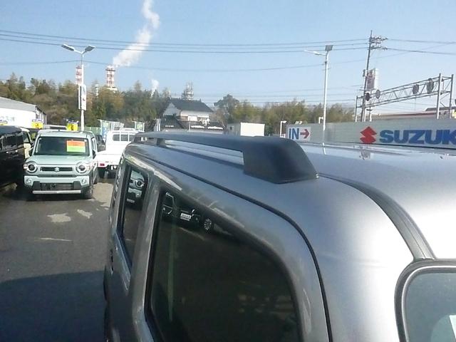 ハスラー タフワイルドターボ　３型　オートライト　プッシュスタート　シートヒーター　オートエアコン　スズキセーフティーサポート　４ＷＤ　衝突被害軽減システム　アイドリングストップ　横滑り防止機能　衝突安全ボディ　盗難防止システム（12枚目）