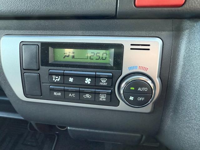 ハイエースバン ロングワイドスーパーＧＬ　４ＷＤ　ワンオーナー　両側パワースライドドア　スマートキー　ＬＥＤヘッドライト　リフトアップ　大径タイヤ新品付き　ダブルモニター　ナビ　後席モニター　社外スピーカー　フルセグテレビ　トランク２段棚付き（61枚目）