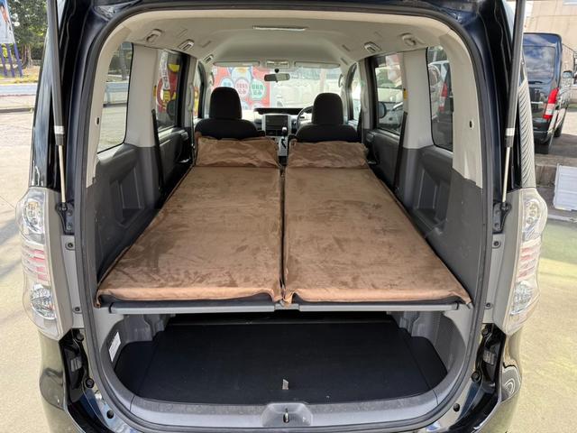 ヴォクシー トランス-X ライトキャンピングカー 車中泊しよう車 新品タープ 新品エアマット デッキボード デッキベッド 5人乗り4ナンバー登録可 HID ナビ 地デジテレビ DVDビデオ CD録音 ETC車載器 Wエアバッグ(6枚目)