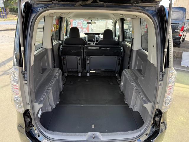 ヴォクシー トランス-X ライトキャンピングカー 車中泊しよう車 新品タープ 新品エアマット デッキボード デッキベッド 5人乗り4ナンバー登録可 HID ナビ 地デジテレビ DVDビデオ CD録音 ETC車載器 Wエアバッグ(22枚目)