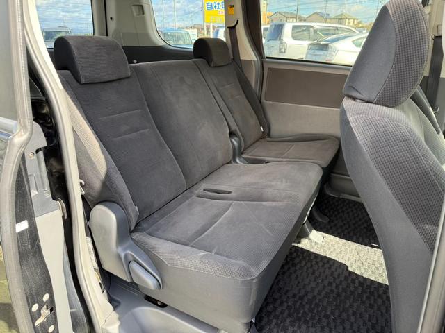 ヴォクシー トランス-X ライトキャンピングカー 車中泊しよう車 新品タープ 新品エアマット デッキボード デッキベッド 5人乗り4ナンバー登録可 HID ナビ 地デジテレビ DVDビデオ CD録音 ETC車載器 Wエアバッグ(60枚目)