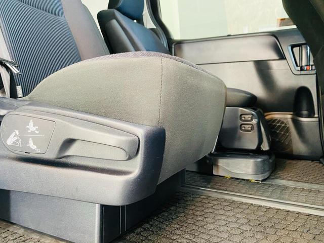 Si 福祉車両 サイドリフトアップシート 両側電動スライドドア スマートキー ナビ TV(フルセグ) DVD再生 Bluetooth接続 後席モニター ETC 衝突被害軽減システム オートマチックハイビーム(42枚目)