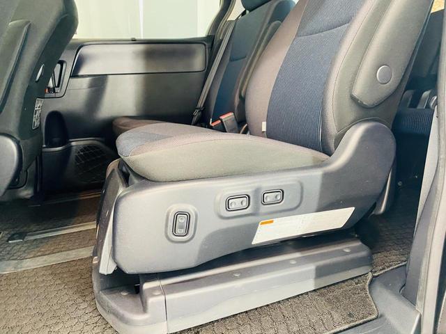 Si 福祉車両 サイドリフトアップシート 両側電動スライドドア スマートキー ナビ TV(フルセグ) DVD再生 Bluetooth接続 後席モニター ETC 衝突被害軽減システム オートマチックハイビーム(60枚目)