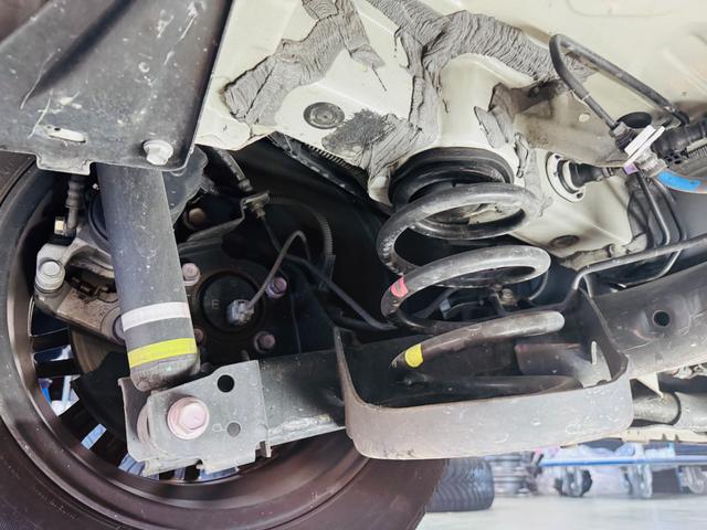 ヴォクシー ハイブリッドＳ－Ｇ　モデリスタエアロ／アルミ　ドライブレコーダー　バックカメラ　ナビ　ＴＶ　クリアランスソナー　オートクルーズコントロール　レーンアシスト　両側電動スライドドア　福祉車両　サイドリフトアップチルトシート（37枚目）