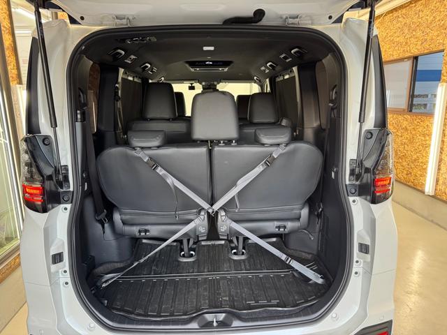 ヴォクシー ハイブリッドＳ－Ｇ　モデリスタエアロ／アルミ　ドライブレコーダー　バックカメラ　ナビ　ＴＶ　クリアランスソナー　オートクルーズコントロール　レーンアシスト　両側電動スライドドア　福祉車両　サイドリフトアップチルトシート（38枚目）