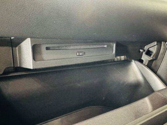 ヴォクシー ハイブリッドＳ－Ｇ　モデリスタエアロ／アルミ　ドライブレコーダー　バックカメラ　ナビ　ＴＶ　クリアランスソナー　オートクルーズコントロール　レーンアシスト　両側電動スライドドア　福祉車両　サイドリフトアップチルトシート（44枚目）