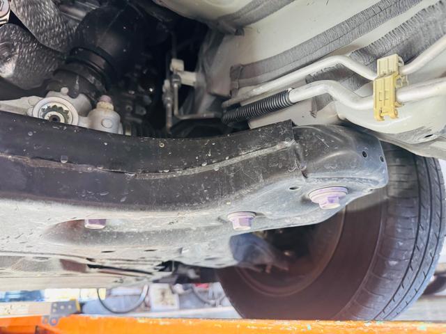 ヴォクシー ハイブリッドＳ－Ｇ　モデリスタエアロ／アルミ　ドライブレコーダー　バックカメラ　ナビ　ＴＶ　クリアランスソナー　オートクルーズコントロール　レーンアシスト　両側電動スライドドア　福祉車両　サイドリフトアップチルトシート（48枚目）