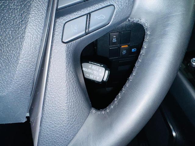 アルファードハイブリッド ＳＲ　３眼ＬＥＤライト　ドライブレコーダー　ＥＴＣ　バックカメラ　ナビ　ＴＶ　クリアランスソナー　オートクルーズコントロール　レーンアシスト　両側スライドドア　福祉車両　サイドリフトアップチルトシート（41枚目）