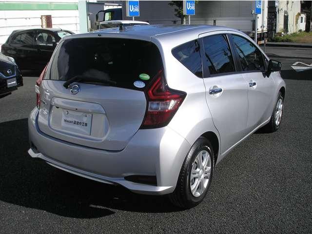 X DIG-S 当社社用車UP Mナビ フルセグ ETC Bカメラ 衝突被害 車線逸脱 アイドルストップ インテリキー オートエアコン(5枚目)