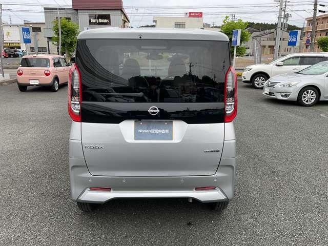 ルークス Ｘ　純正Ｍナビ　ＭＭ２２３Ｄ－Ｌ　ＥＴＣ　左オートスライド　アイドルストップ　衝突被害軽減ブレーキ　アラウンドビュー　インテリキー（3枚目）