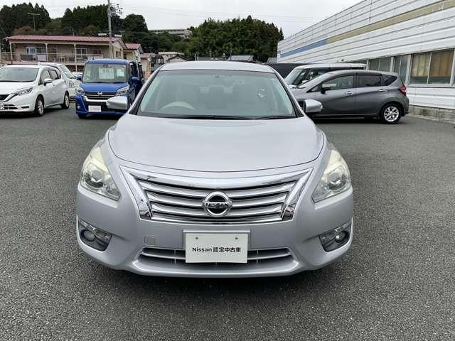 ティアナ ＸＬ　日産コネクトナビ　ＥＴＣ　社外ドラレコ前後　アラウンドビュー　横滑り防止装置　クルーズコントロール　インテリキー（2枚目）