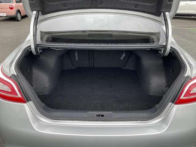 ティアナ ＸＬ　日産コネクトナビ　ＥＴＣ　社外ドラレコ前後　アラウンドビュー　横滑り防止装置　クルーズコントロール　インテリキー（13枚目）