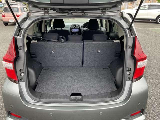 ノート ｅ－パワー　Ｘ　純正Ｍナビ　ＭＭ３１６Ｄ－Ｗ　ＥＴＣ　アラウンドビュ－　追突防止　横滑り防止装置　車線逸脱警報　１５インチ純正アルミ　ＬＥＤヘッドランプ　インテリキー　ナビ取付パッケージ（16枚目）