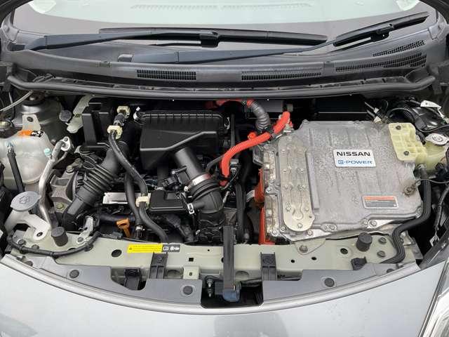 ノート ｅ－パワー　Ｘ　純正Ｍナビ　ＭＭ３１６Ｄ－Ｗ　ＥＴＣ　アラウンドビュ－　追突防止　横滑り防止装置　車線逸脱警報　１５インチ純正アルミ　ＬＥＤヘッドランプ　インテリキー　ナビ取付パッケージ（19枚目）