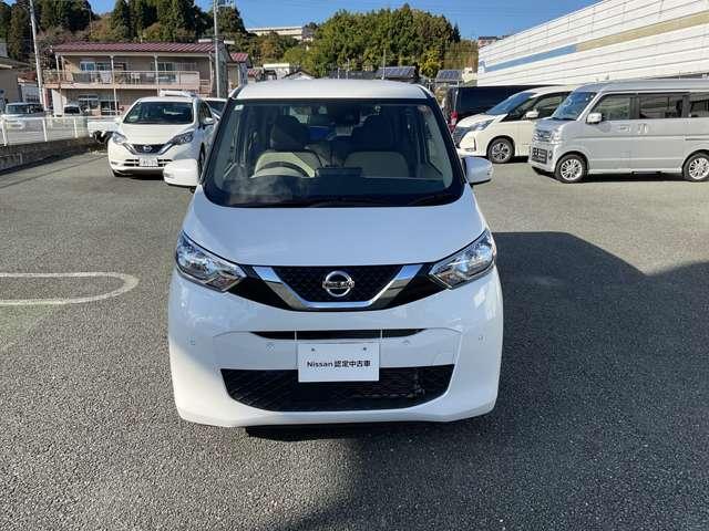 デイズ Ｘ　ワンオーナー　純正９インチＭナビ　ＭＭ３２１Ｄ－Ｌ　ＥＴＣ　アラウンドビュ－　オートライト　ハイビームアシスト　衝突被害軽減ブレーキ　アイドルストップ　純正１４インチアルミ（2枚目）