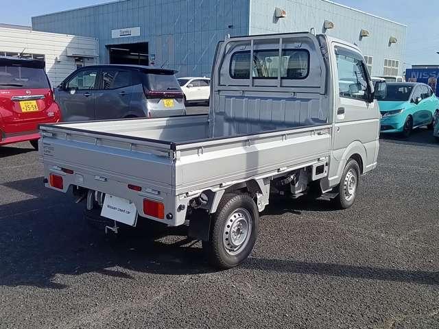 ＮＴ１００クリッパートラック ６６０　ＤＸ　４ＷＤ（2枚目）