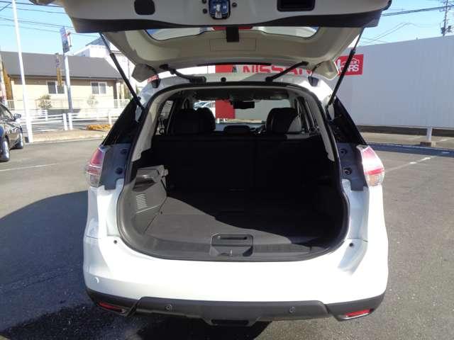 エクストレイル 2.0 20X エマージェンシーブレーキパッケージ 2列車 4WD(17枚目)