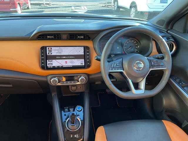 キックス Ｘ　ツートーンインテリアエディション　ワンオ－ナ－　プロパイロット　ツートーン　インテリアエディション　純正Ｍナビ　ＭＭ５２０Ｄ－Ｌ　アラウンドビュ－　ＥＴＣ　追突防止　横滑り防止　ハンドルヒータ－　前席シートヒ－タ－　前後ドラレコ（4枚目）