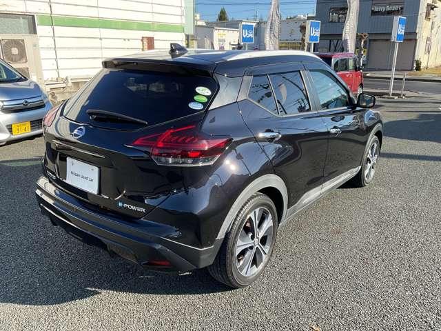 キックス Ｘ　ツートーンインテリアエディション　ワンオ－ナ－　プロパイロット　ツートーン　インテリアエディション　純正Ｍナビ　ＭＭ５２０Ｄ－Ｌ　アラウンドビュ－　ＥＴＣ　追突防止　横滑り防止　ハンドルヒータ－　前席シートヒ－タ－　前後ドラレコ（6枚目）