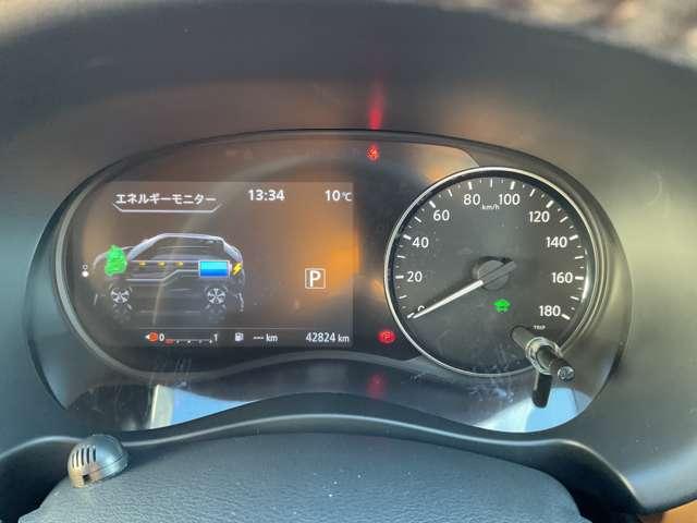 キックス Ｘ　ツートーンインテリアエディション　ワンオ－ナ－　プロパイロット　ツートーン　インテリアエディション　純正Ｍナビ　ＭＭ５２０Ｄ－Ｌ　アラウンドビュ－　ＥＴＣ　追突防止　横滑り防止　ハンドルヒータ－　前席シートヒ－タ－　前後ドラレコ（8枚目）