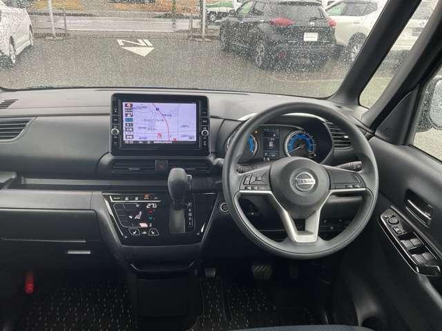 ルークス ハイウェイスター　Ｘ　純正Ｍナビ　ＭＭ３２０Ｄ－Ｌ　アラウンドビュ－　ＳＯＳコール　左オートスライド　アイドルストップ　ＬＥＤヘットランプ　インテリキ－　純正１４インチアルミ　衝突被害軽減ブレーキ踏み間違い防止車線逸脱警報（4枚目）